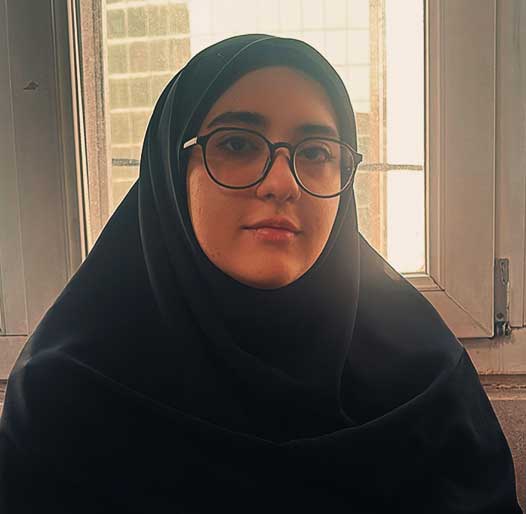 مائده مومنی